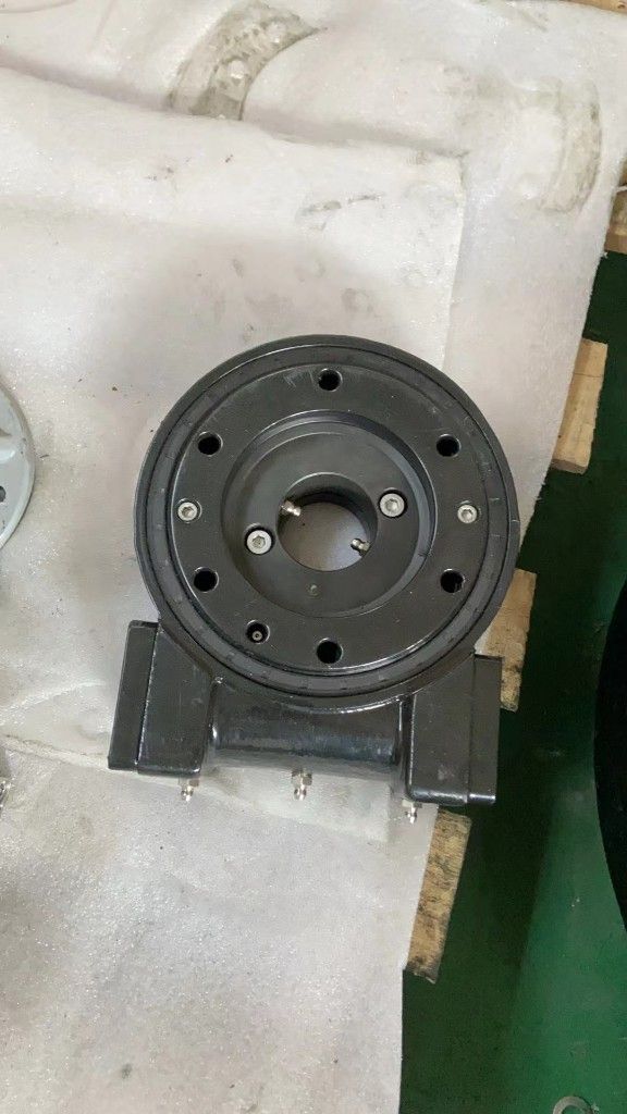 SC5 5-Inch Slewing Drive | 12VDC Compact Worm Gear Rotary Actuator for Solar Tracker thumbnail 3