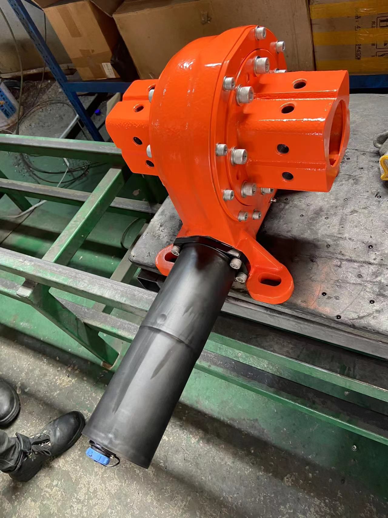VH7 7-Inch Slewing Drive for Solar Tracker | 24VDC Vertical Worm Gear Drive thumbnail 8